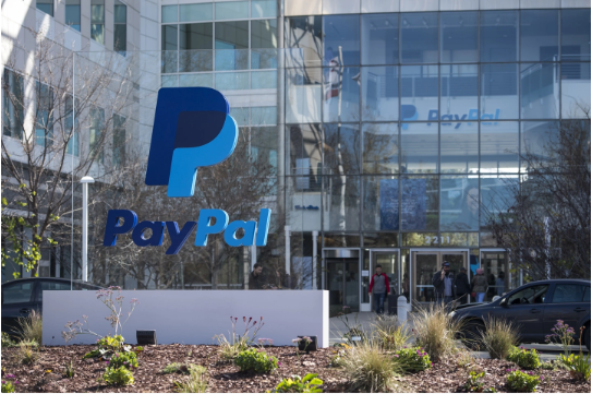 美在线支付巨头 PayPal 计划裁员 2000 人，约占其员工总数的 7%